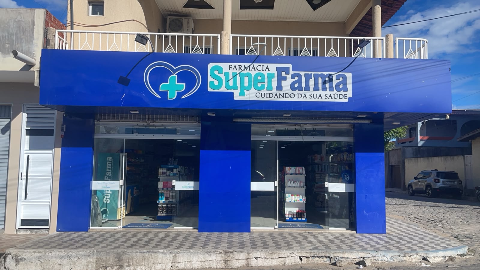Fachada Superfarma